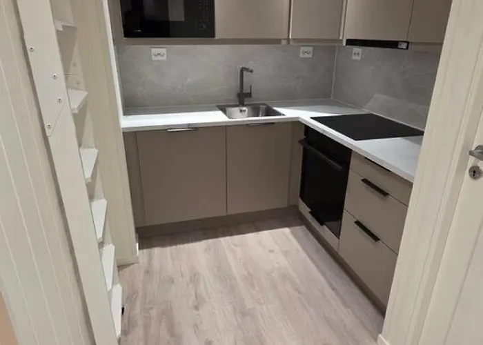 Arctic Nine - Nr 8 - On The Island *